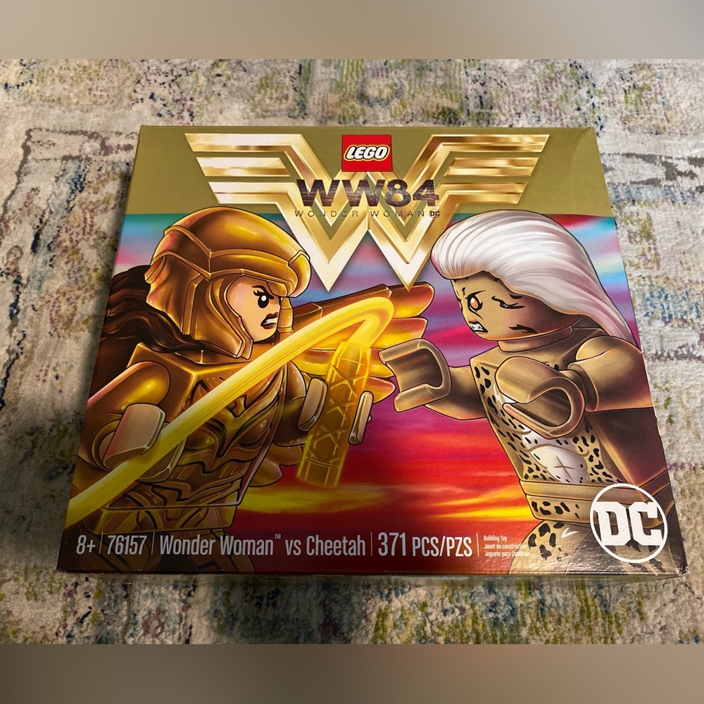 New & Unopened - Lego - DC, Wonder Woman vs. Cheetah - 76157